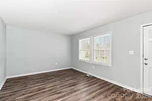 910 Canton Pl, Charlotte, NC 28206 - Photo 5