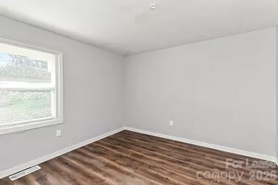 910 Canton Place, Charlotte, NC 28206 - Photo 9