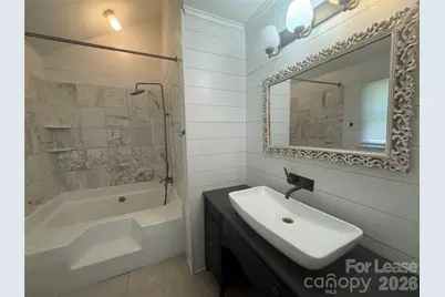 8821 Kishorn Court, Charlotte, NC 28215 - Photo 9