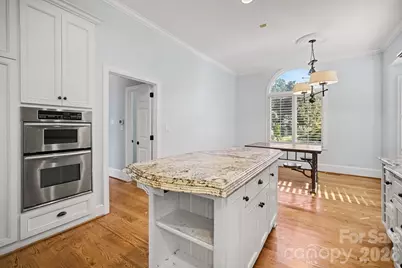 16101 Whitesail Drive, Charlotte, NC 28278 - Photo 9