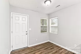 8419 Milton Morris Dr, Charlotte, NC 28227 - Photo 11