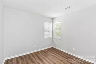 8419 Milton Morris Dr, Charlotte, NC 28227 - Photo 7