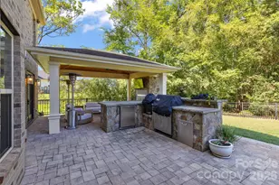 18510 Clavemorr Castle Ct, Charlotte, NC 28277 - Photo 43
