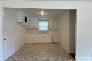 2820 Mary Ave, Gastonia, NC 28052 - Photo 3