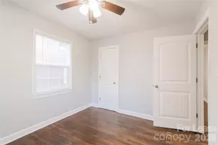 2108 Highland St, Charlotte, NC 28208 - Photo 13