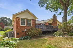 3007 Plentywood Dr, Matthews, NC 28105 - Photo 33