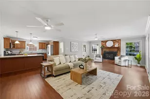 3007 Plentywood Dr, Matthews, NC 28105 - Photo 13