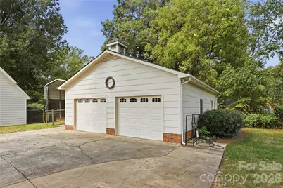 3007 Plentywood Drive, Matthews, NC 28105 - Photo 31