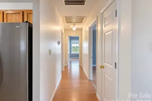 6501 Old Meadow Rd, Charlotte, NC 28227 - Photo 13