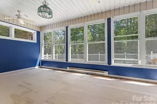 106 Fish Hawk Dr, Hendersonville, NC 28739 - Photo 11