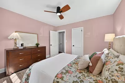 2440 Greenland Avenue, Charlotte, NC 28208 - Photo 15