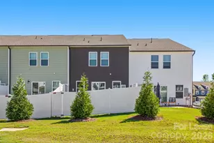 358 Drawbar Dr, Clover, SC 29710 - Photo 35
