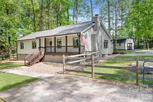 204 Nottingham Dr, Huntersville, NC 28078 - Photo 1