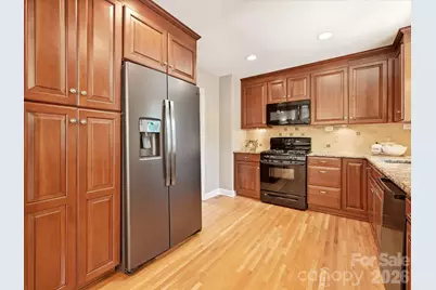 5936 Colchester Place, Charlotte, NC 28210 - Photo 9