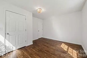 925 S Chestnut St, Gastonia, NC 28054 - Photo 21