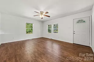 925 S Chestnut St, Gastonia, NC 28054 - Photo 11