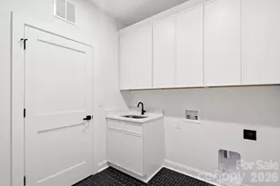 1412 Kennon St, Charlotte, NC 28205 - Photo 35