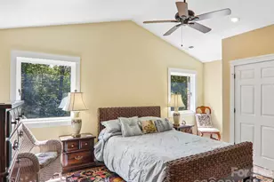 404 Southview Ln, Flat Rock, NC 28731 - Photo 21