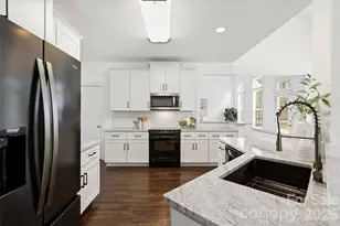 1588 Essex Hall Dr, Rock Hill, SC 29730 - Photo 15