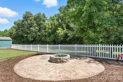 130 Sierra Chase Drive, Statesville, NC 28677 - Photo 7