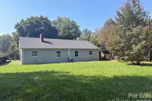 131 Highland Point Ave, Harmony, NC 28634 - Photo 15