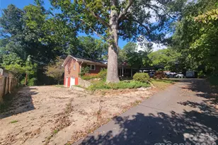 67 Fairlane Dr, Waynesville, NC 28786 - Photo 3