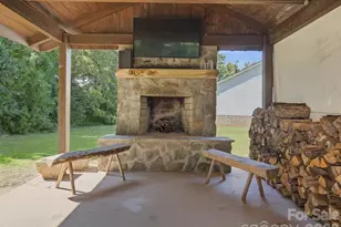 107 Berkley St, Clover, SC 29710 - Photo 27