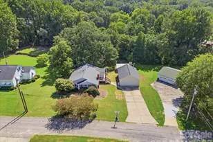 107 Berkley St, Clover, SC 29710 - Photo 9
