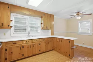 107 Berkley St, Clover, SC 29710 - Photo 15