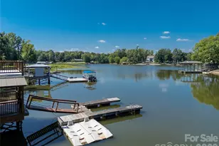 5555 Riverfront Rd, Lake Wylie, SC 29710 - Photo 3