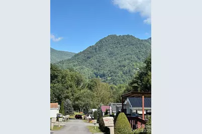 27 Levi Drive, Maggie Valley, NC 28751 - Photo 5