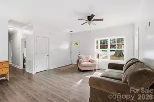 303 S Mountain St, Cherryville, NC 28021 - Photo 25