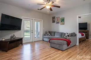 91 Brickton Village Cir, Fletcher, NC 28732 - Photo 7