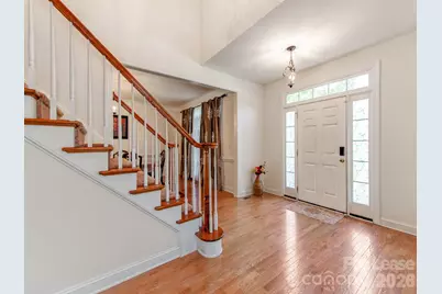 10145 Stewarton Lane NW, Charlotte, NC 28269 - Photo 5