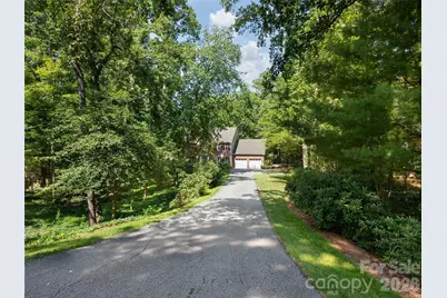 306 Red Fox Circle, Asheville, NC 28803 - Photo 37