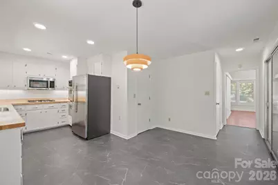 220 30th Avenue NW, Hickory, NC 28601 - Photo 39