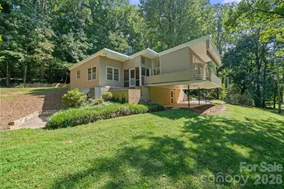 220 30th Avenue NW, Hickory, NC 28601 - Photo 3