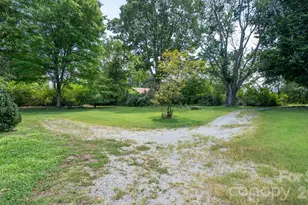 1101 Sleepy Hollow Rd, Midland, NC 28107 - Photo 17