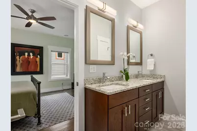 10 Birdhouse Row, Asheville, NC 28801 - Photo 17