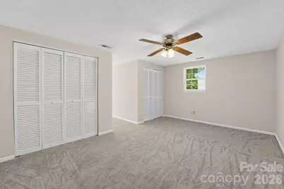 6240 Round Hill Road, Charlotte, NC 28211 - Photo 15