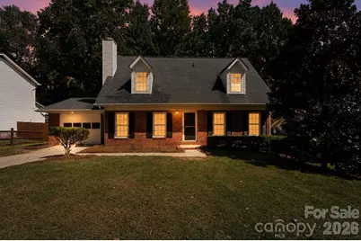 6240 Round Hill Road, Charlotte, NC 28211 - Photo 3