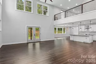 157 Allen Dr, Fletcher, NC 28732 - Photo 3