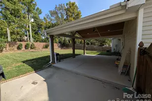 3017 Lynworth Pl, Charlotte, NC 28212 - Photo 15