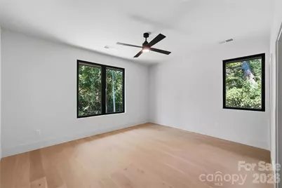 1433 N Sharon Amity Road, Charlotte, NC 28211 - Photo 35