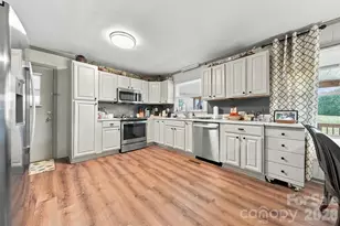 4286 Hall Dairy Rd, Claremont, NC 28610 - Photo 15