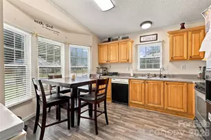 455 Castlewood Cir, Rock Hill, SC 29730 - Photo 9