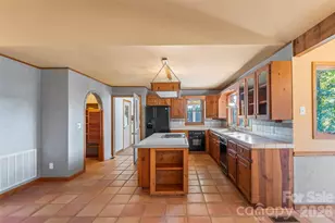 75 Bluebird Ln, Waynesville, NC 28785 - Photo 7