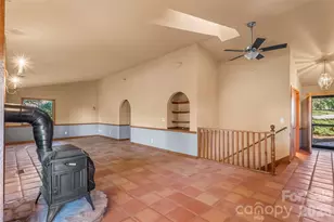75 Bluebird Ln, Waynesville, NC 28785 - Photo 5