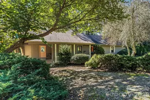 75 Bluebird Ln, Waynesville, NC 28785 - Photo 1