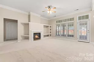 3618 Sipes Ln, Charlotte, NC 28269 - Photo 7